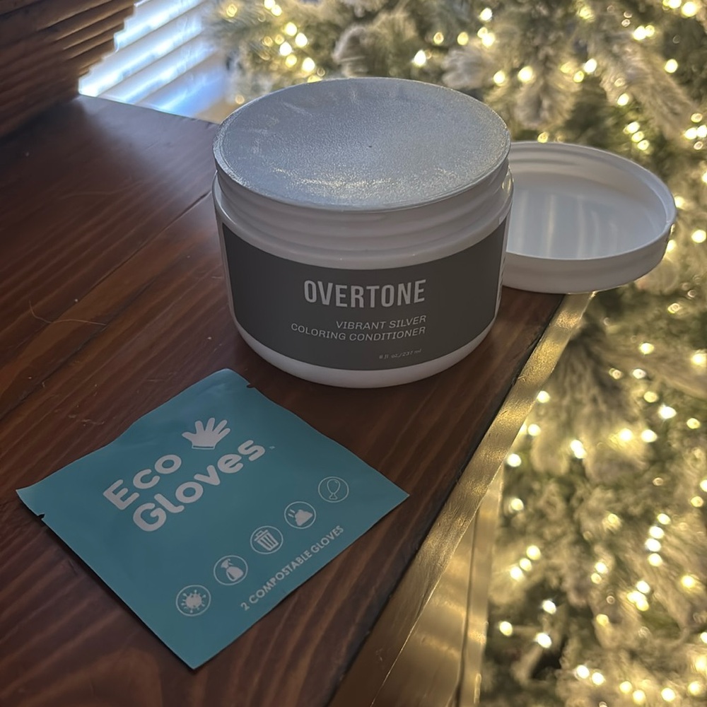 Unopened Overtone Vibrant Silver coloring conditioner 8 oz with gloves